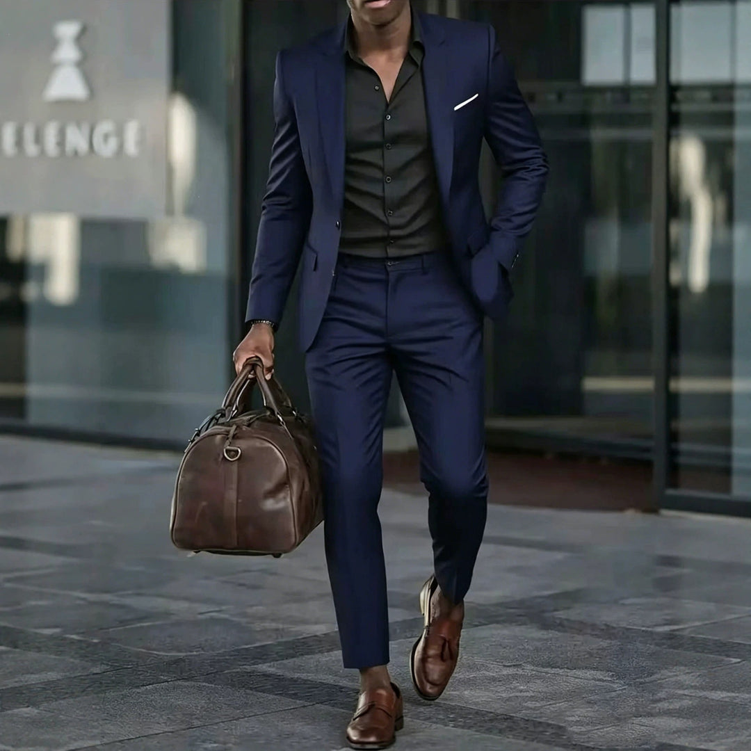 Casual and sophisticated suit