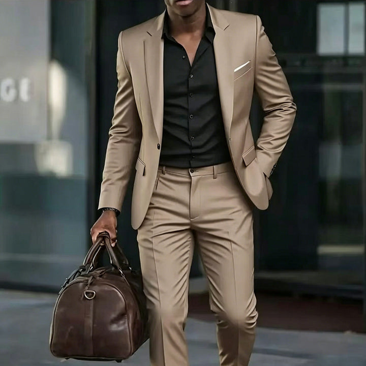 Casual and sophisticated suit