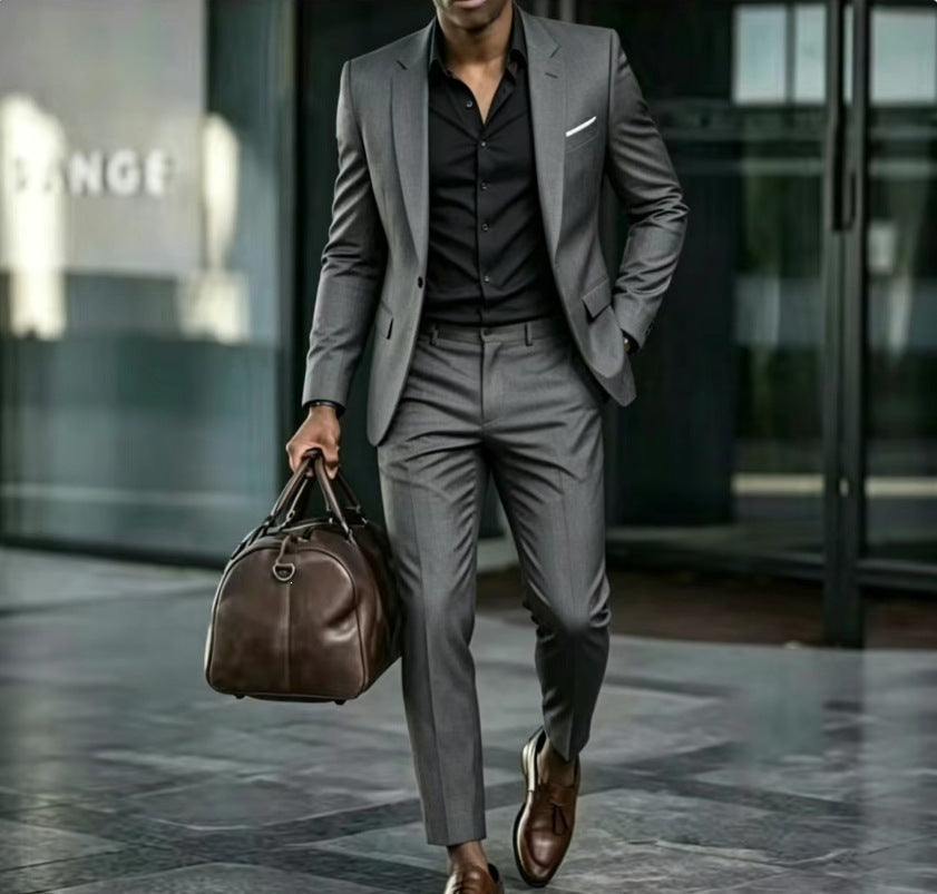 Casual and sophisticated suit