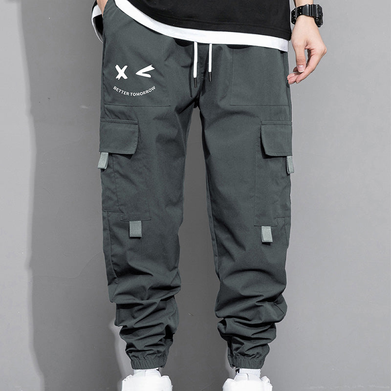 Loose-fit cargo joggers with large pockets