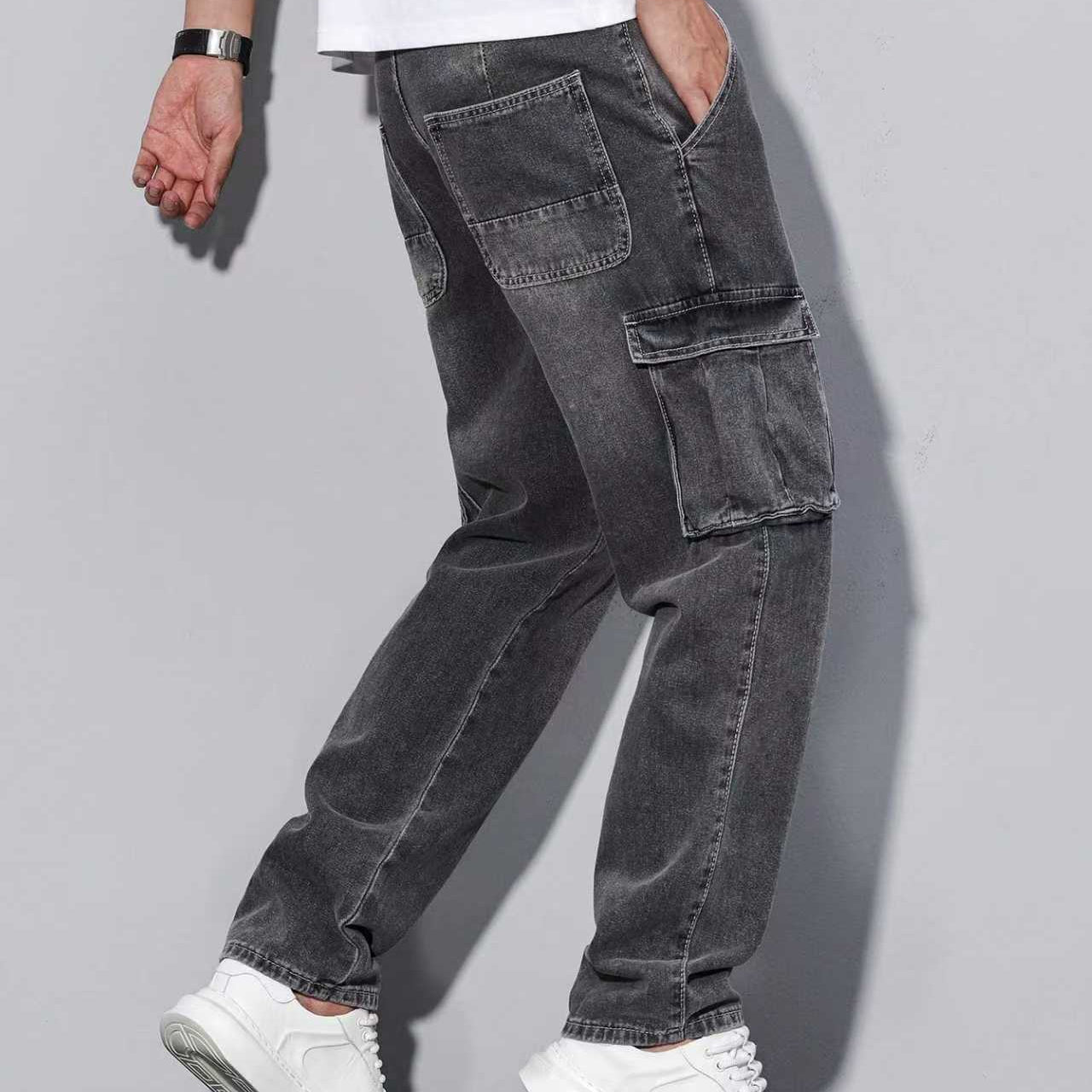 Men Solid Multi-Pocket Mid Waist Cargo Jeans