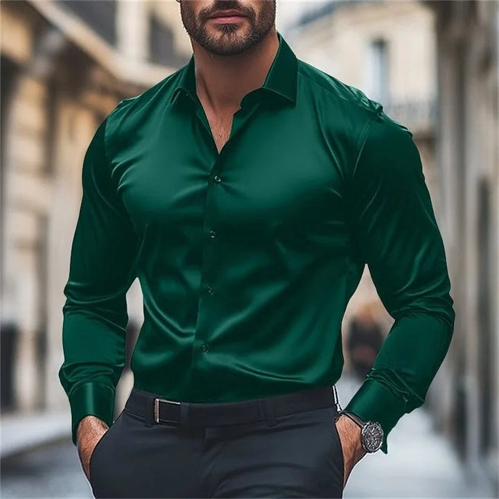Comfortable solid color long-sleeved shirt